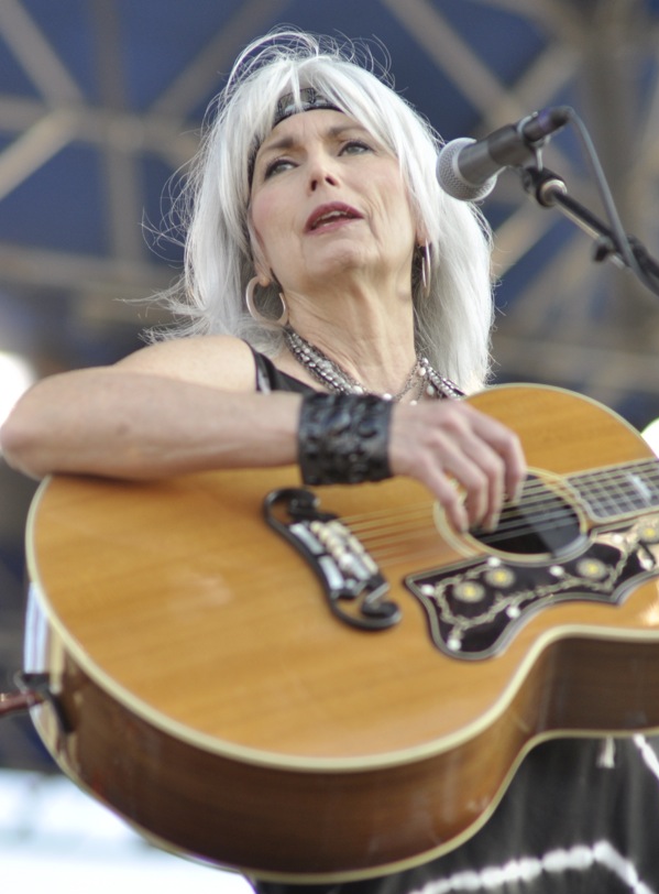 Emmylou Harris July 31, 2011 (cropped).jpg