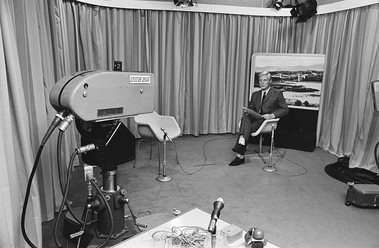 BBC television studios Bangor (1539765).jpg