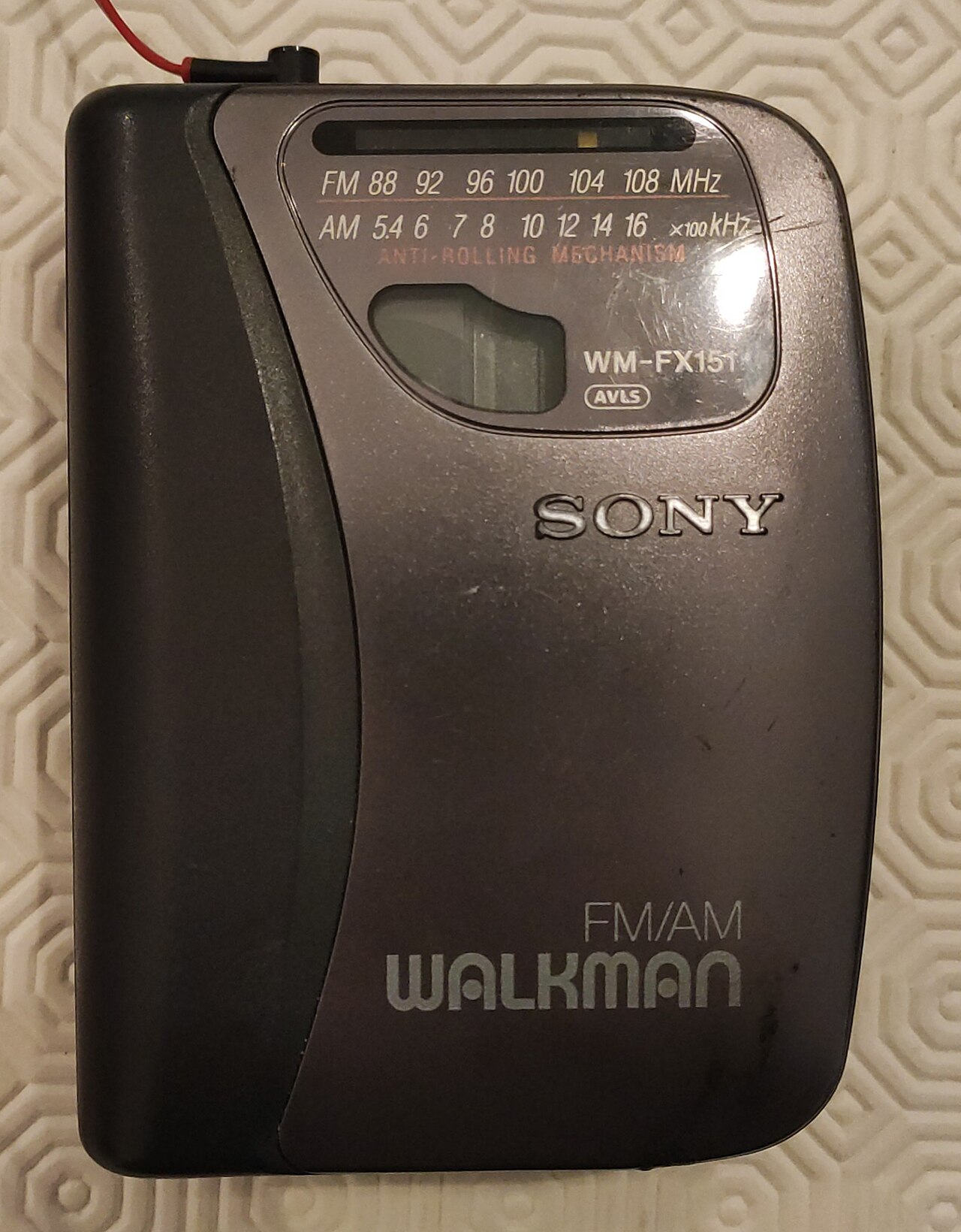 Sony Walkman WM-FX151 Personal Cassette Tape Portable Stereo Radio FM AM Tuner