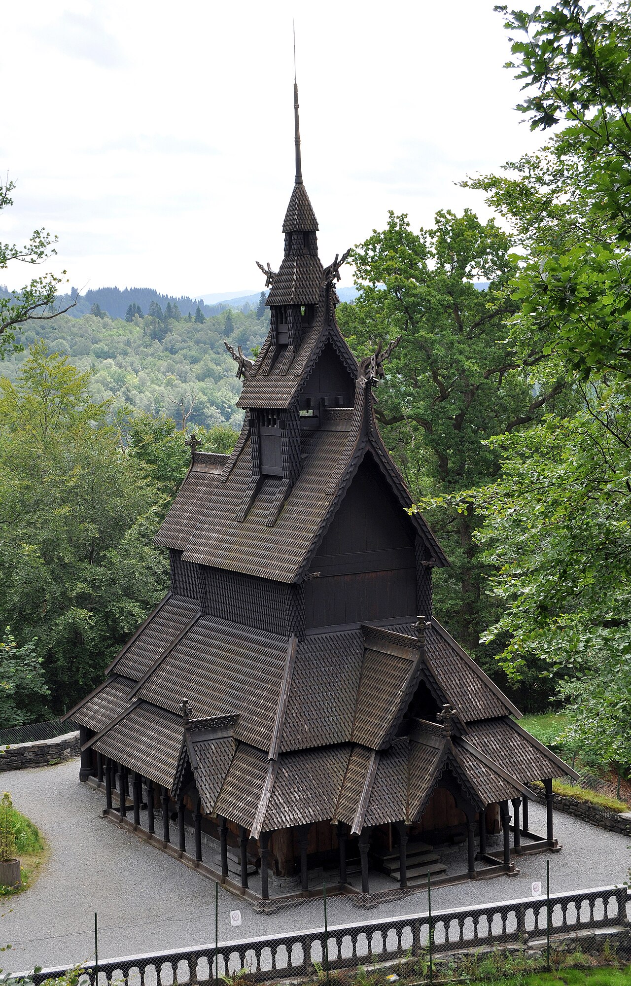 Stave church Fantoft.jpg