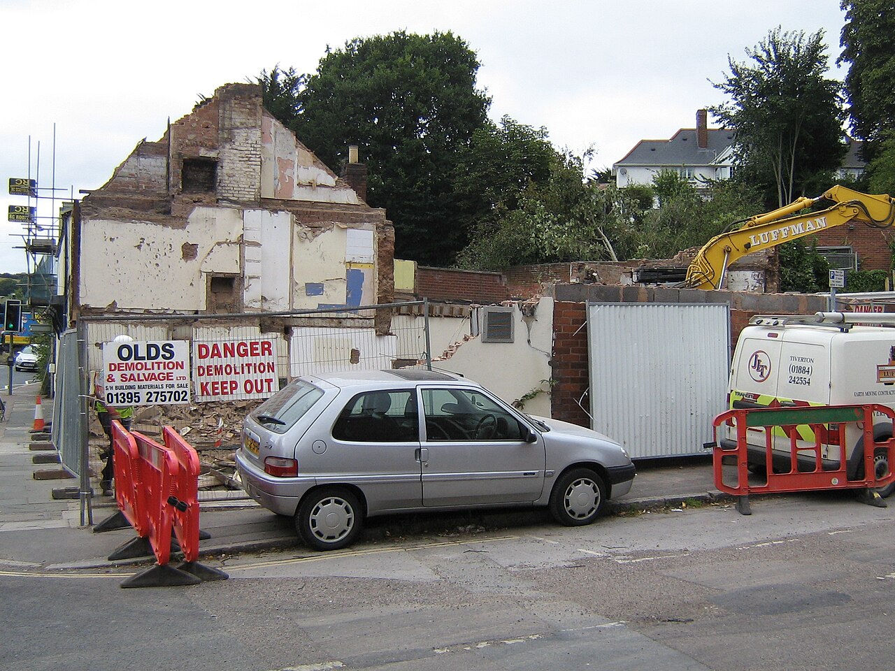 Site of the Former Artful Dodger public house (geograph 2614219).jpg
