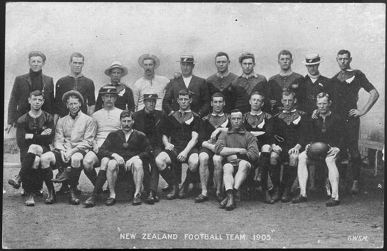 Postcard. New Zealand football team, 1905 - G.W.S.M. (1905?) (21015087913)