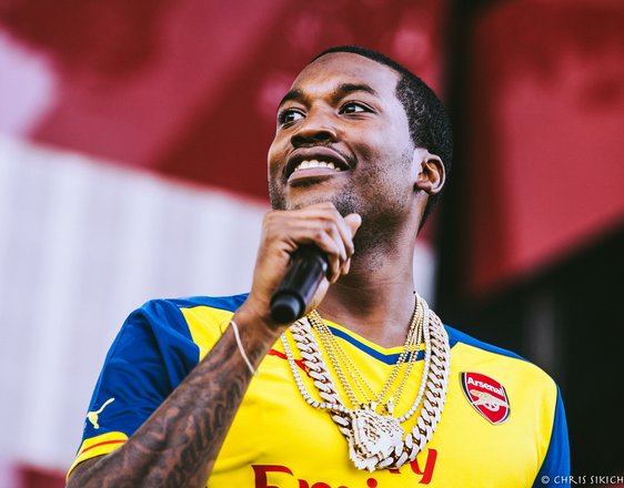 DRAKE vs MEEK MILL supporting image