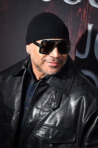 LL COOL J vs KOOL MOE DEE cover image