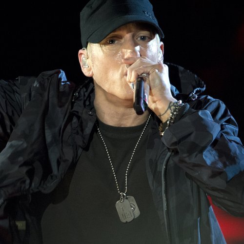 EMINEM vs BENZINO / THE SOURCE cover image